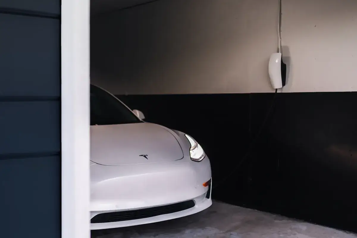 Carga lenta de coche eléctrico: la forma habitual de cargar