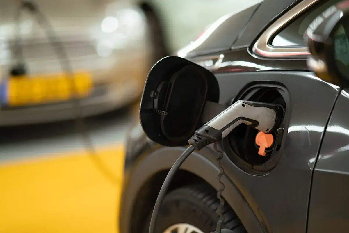 Híbrido enchufable (PHEV): cómo cargarlo bien