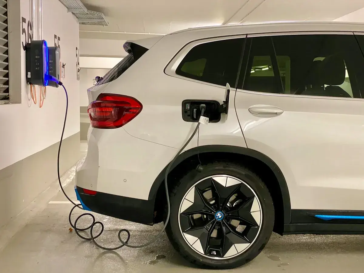 Potencias de carga para coche eléctrico: 3,7 a 22 kW